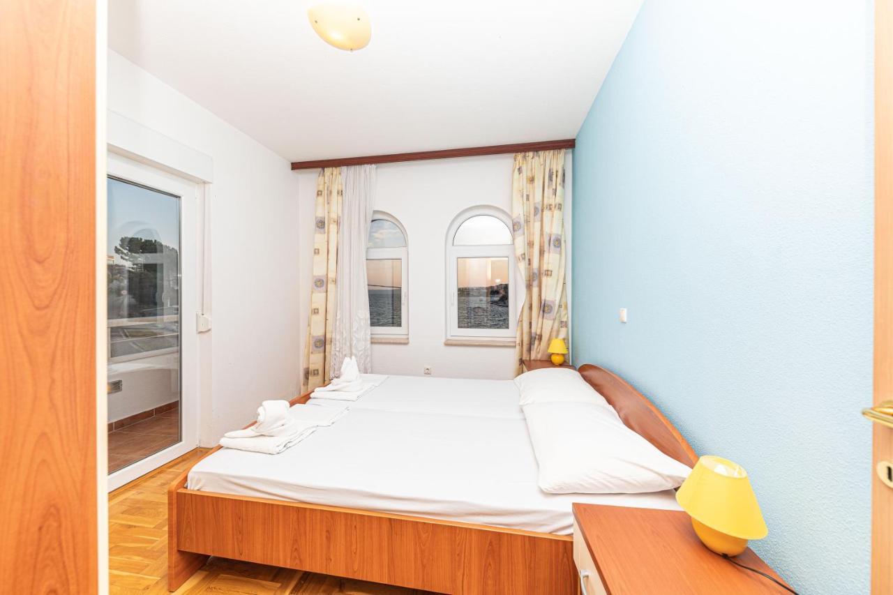 Sea View Apartments Sirena Okrug Gornji Exterior photo